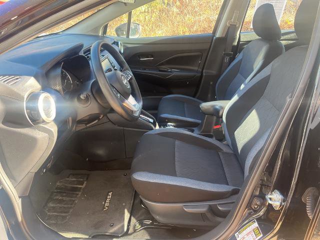 Used 2024 Nissan Versa SV w/ Trunk Package image 16