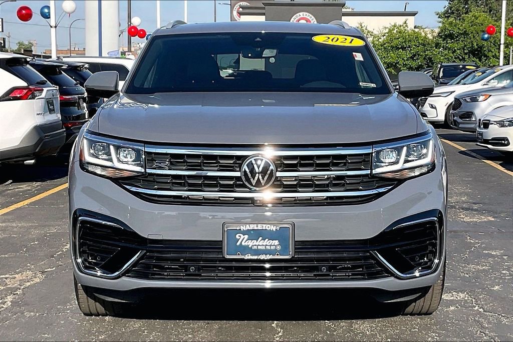 Used 2021 Volkswagen Atlas Cross Sport SEL Premium R-Line w/ Cross Sport MDO Package AWD/4WD image 2