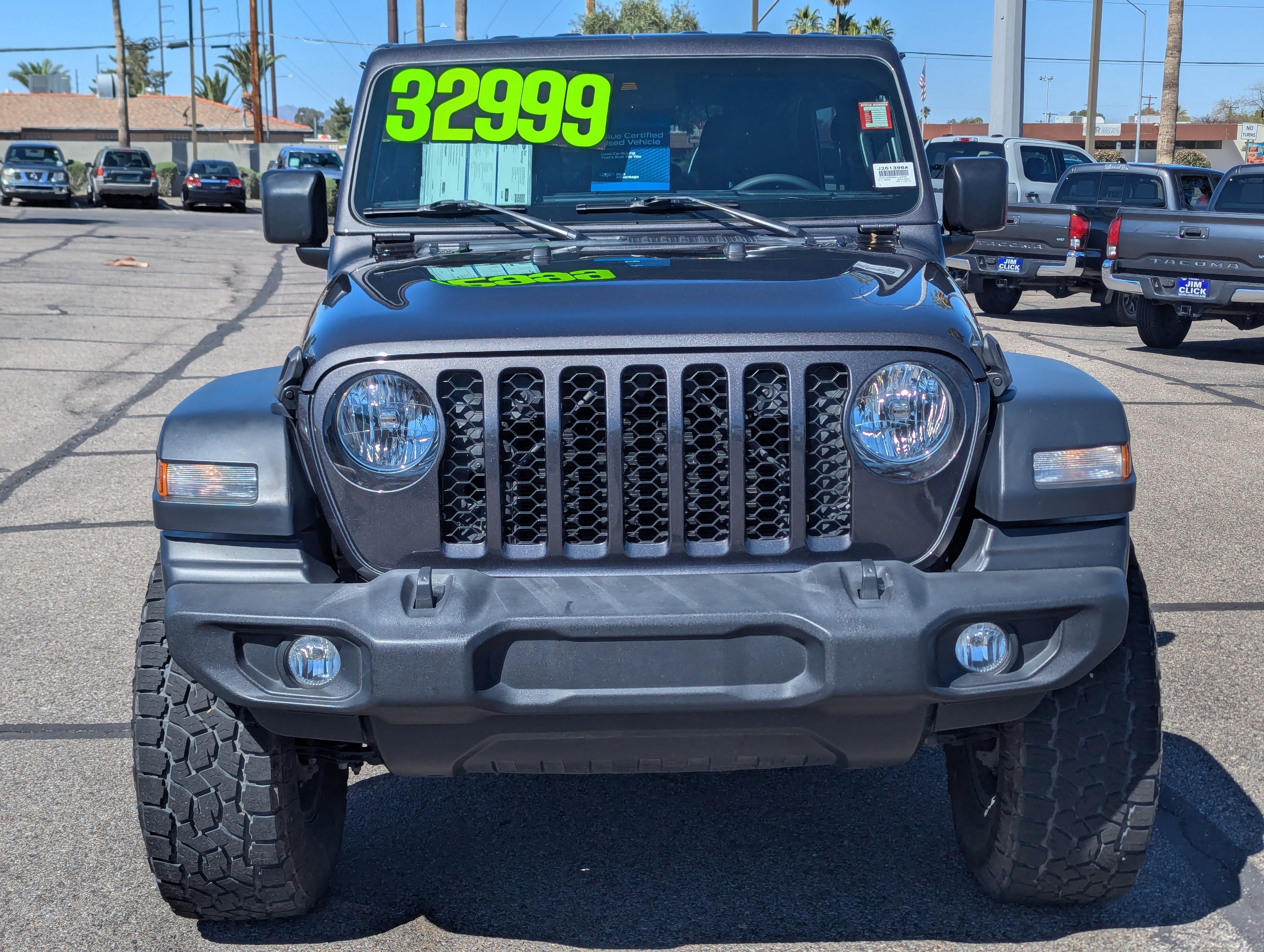 Used 2024 Jeep Wrangler Sport S image 6