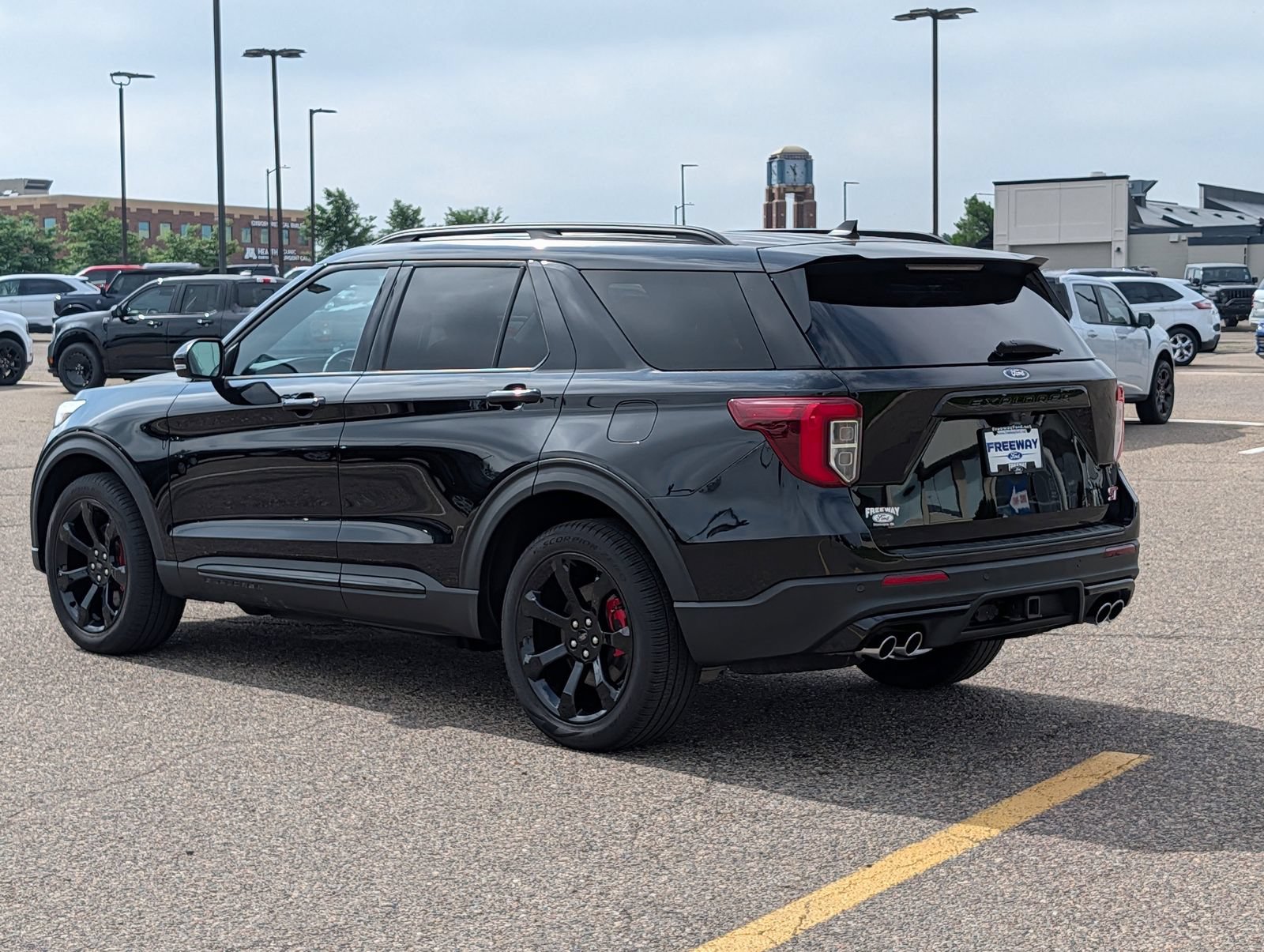 Certified 2024 Ford Explorer ST w/ Equipment Group 401A AWD/4WD image 3