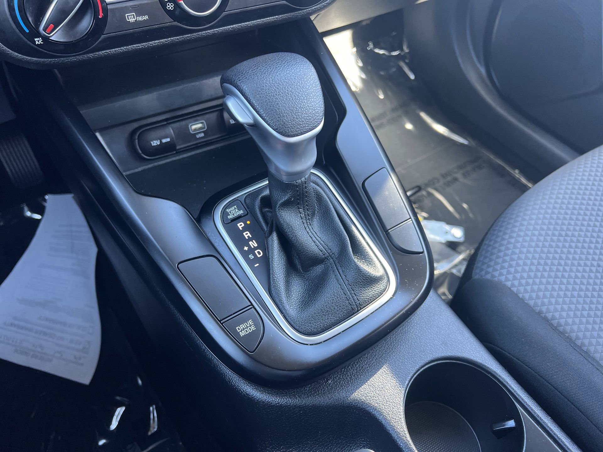 Used 2024 Kia Soul LX w/ Option Group 015 image 14