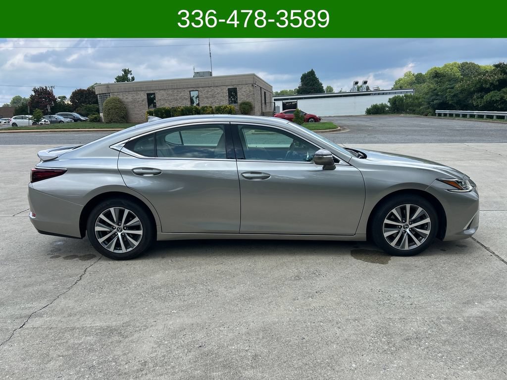 Used 2021 Lexus ES 350 w/ Premium Package FWD image 6