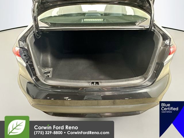 Used 2022 Toyota Corolla LE FWD image 27