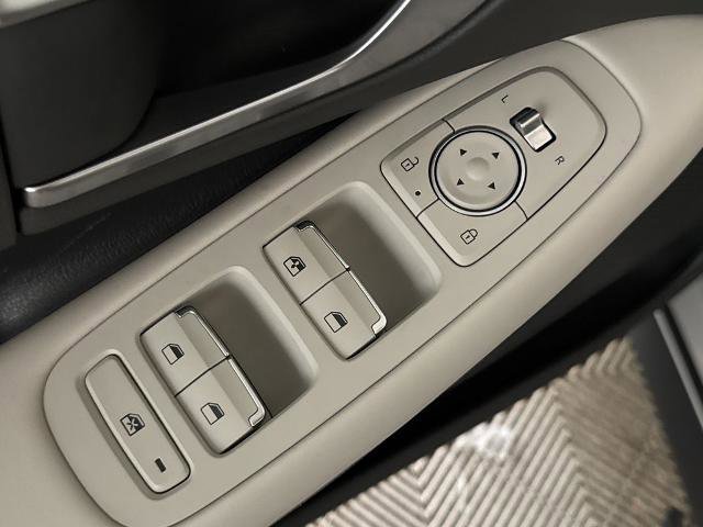 Used 2026 Hyundai Sonata SE FWD image 11