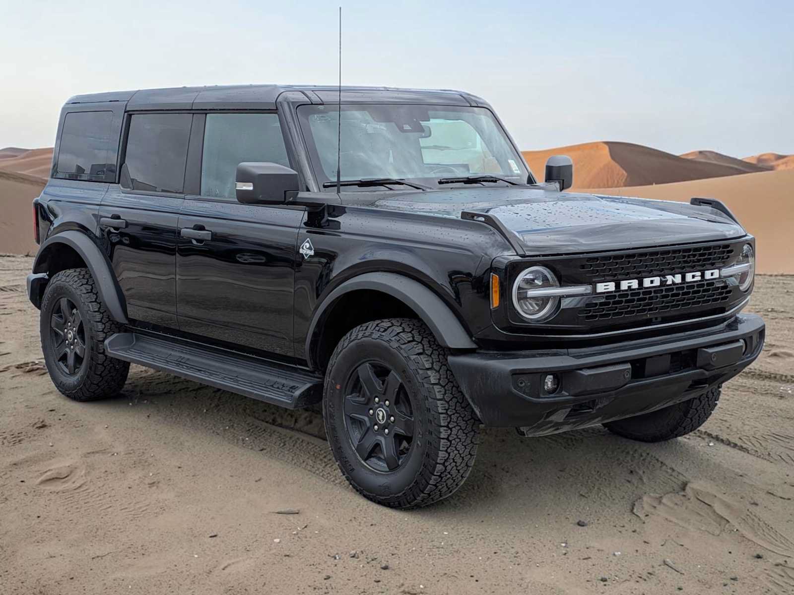 Certified 2025 Ford Bronco Outer Banks AWD/4WD image 8