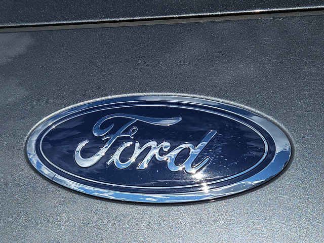 Certified 2022 Ford Escape SEL image 37