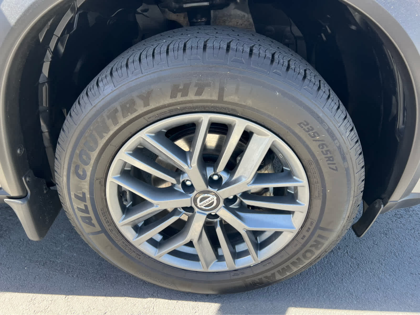 Used 2021 Nissan Rogue S AWD/4WD image 16