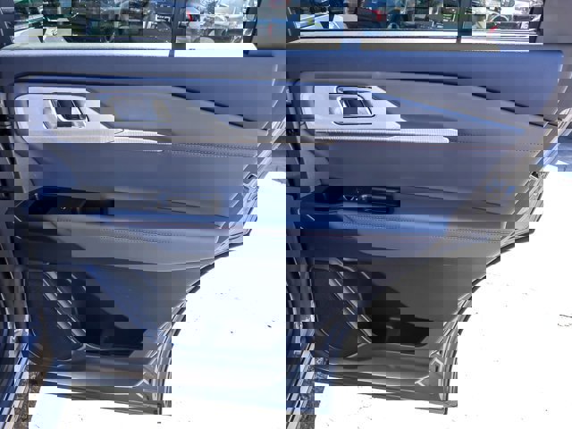 Certified 2025 Ford Explorer Active image 25