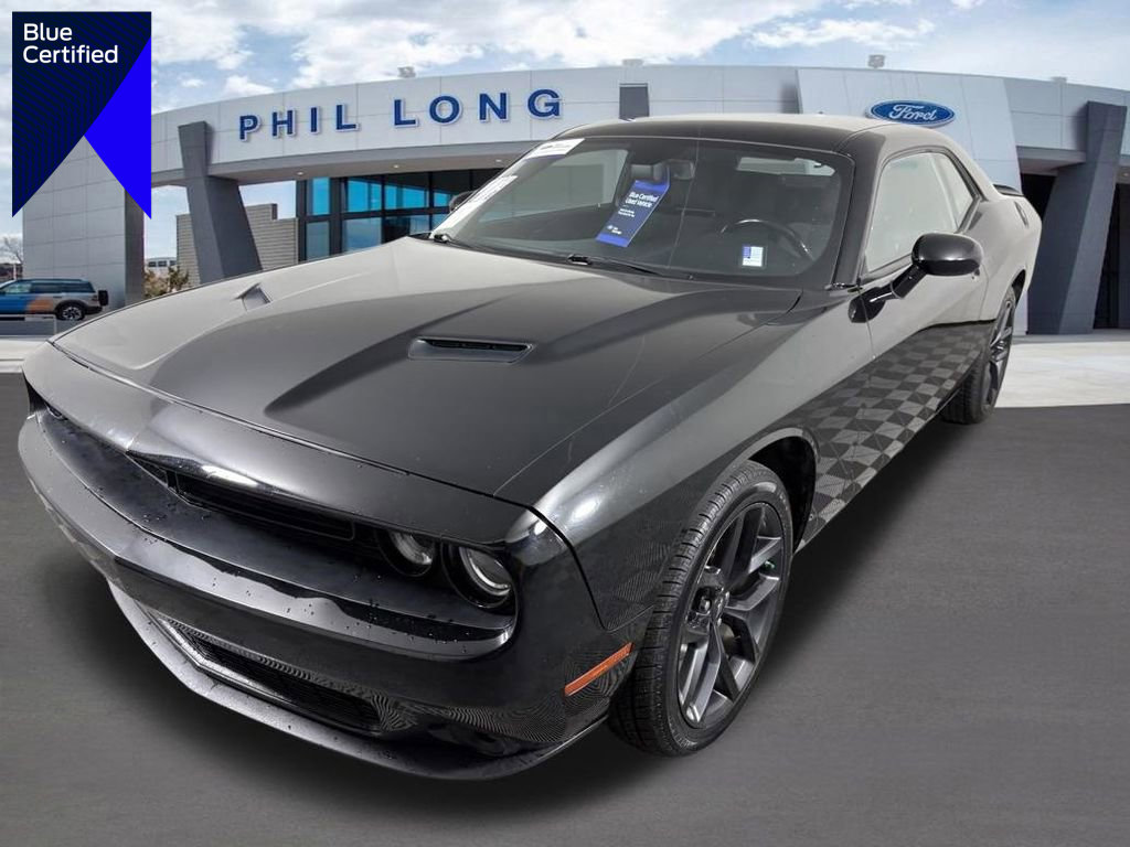 Used 2022 Dodge Challenger SXT w/ Blacktop Package