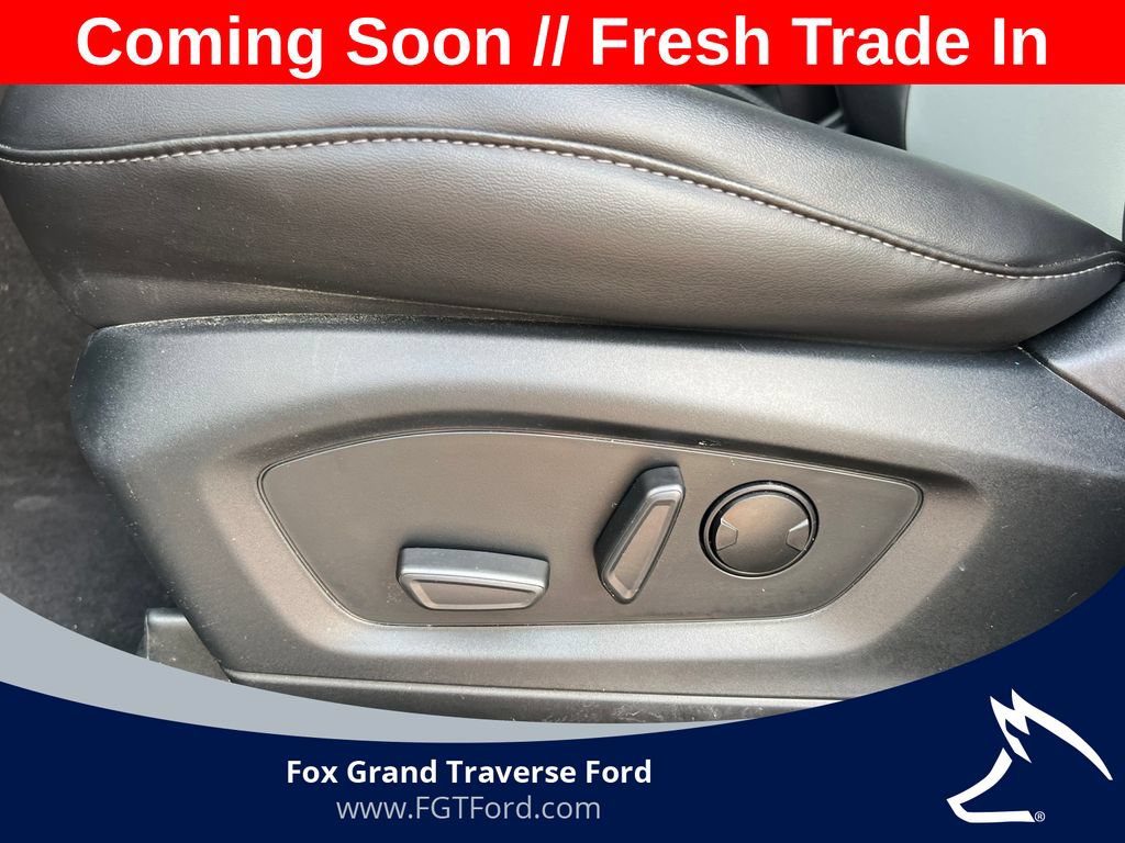 Certified 2023 Ford Explorer XLT w/ Equipment Group 202A AWD/4WD image 11
