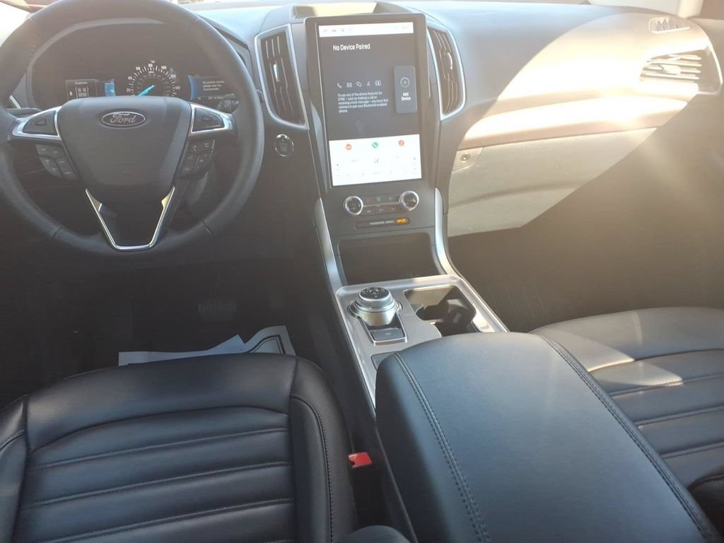 Certified 2024 Ford Edge SEL w/ Convenience Package AWD/4WD image 11