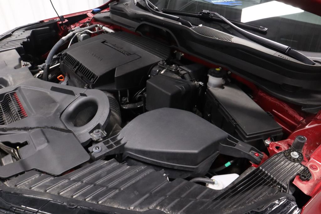 Used 2025 Honda Pilot TrailSport image 13