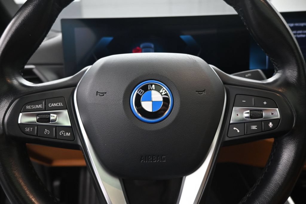 Used 2023 BMW i4 eDrive35 w/ Parking Assistance Package RWD image 12
