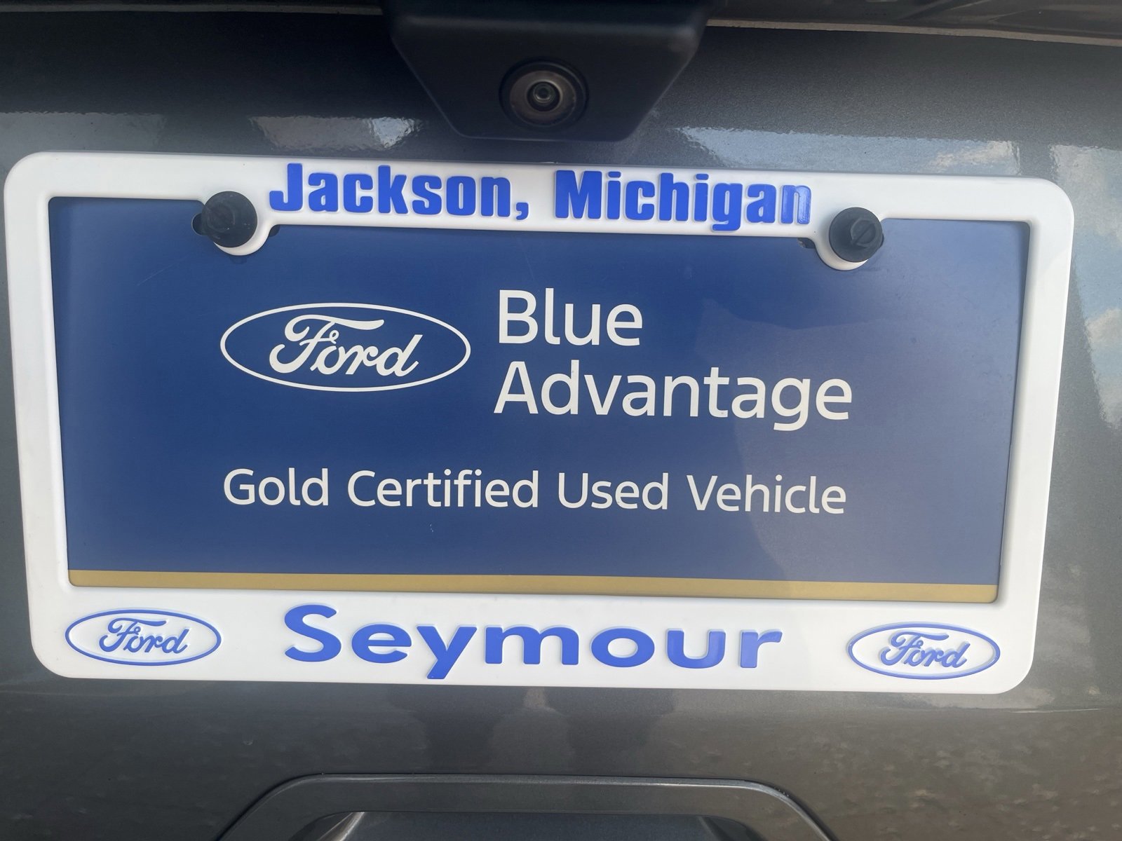 Certified 2022 Ford Escape Titanium w/ Class II Trailer Tow Package image 9