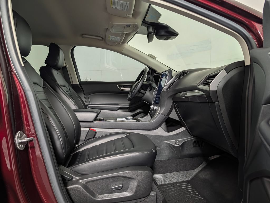 Certified 2023 Ford Edge SEL AWD/4WD image 11