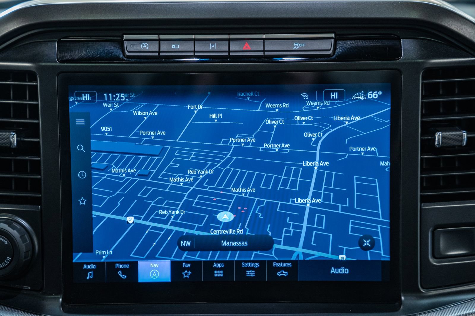 Certified 2024 Ford F150 Lariat image 29