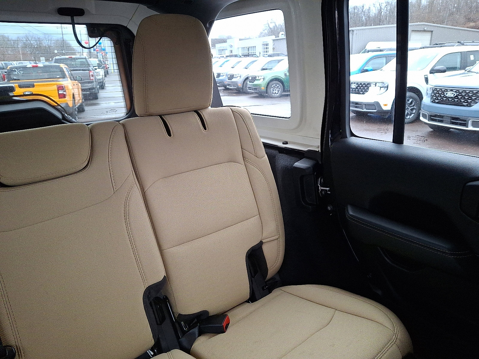 Used 2021 Jeep Wrangler Unlimited Sahara image 20