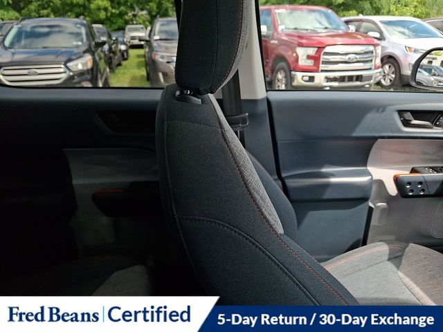 Certified 2022 Ford Maverick XLT FWD image 14