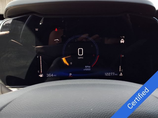 Used 2025 Chevrolet Trax LT w/ Driver Confidence Package FWD image 17
