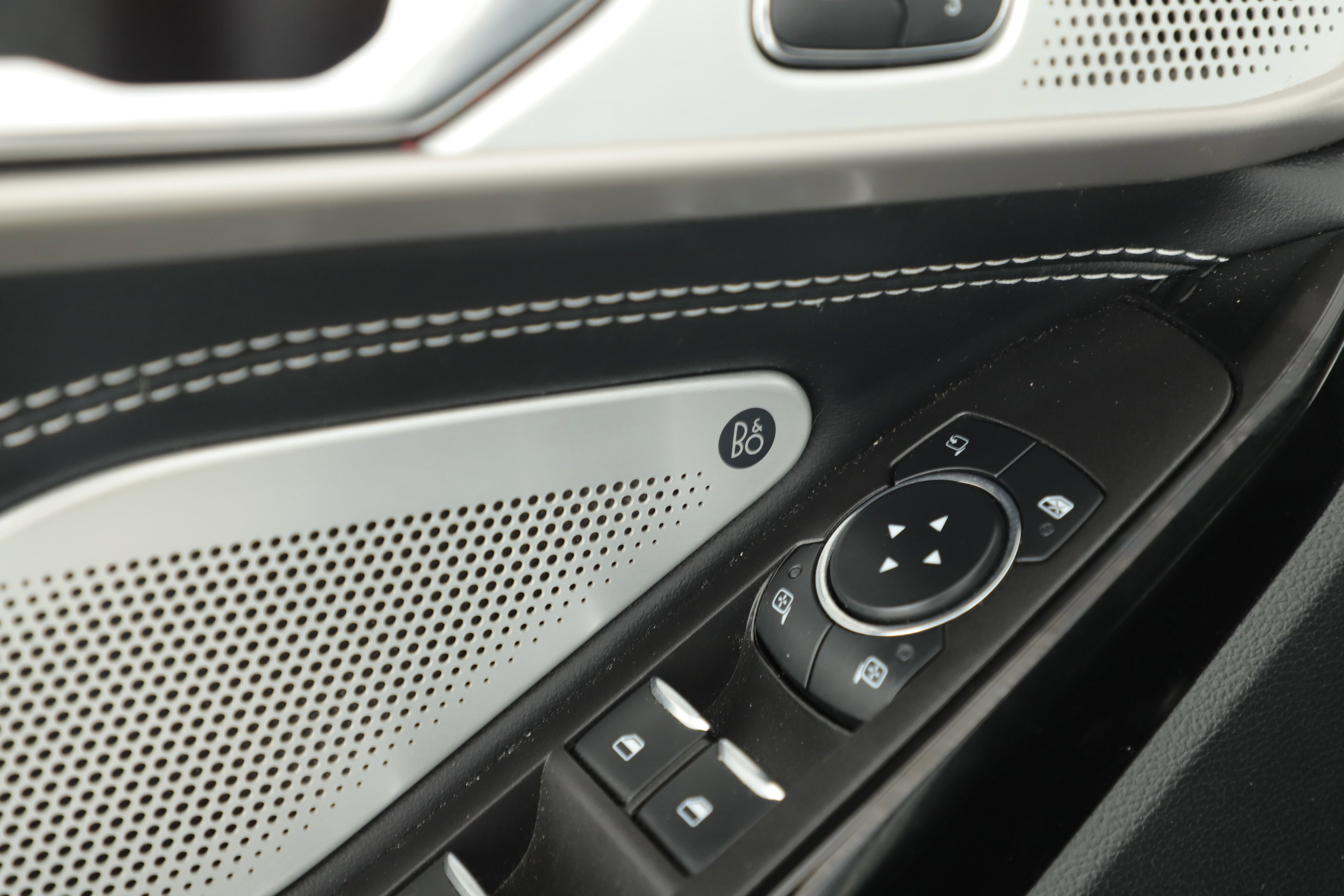 Certified 2024 Ford Explorer ST w/ Equipment Group 401A image 8