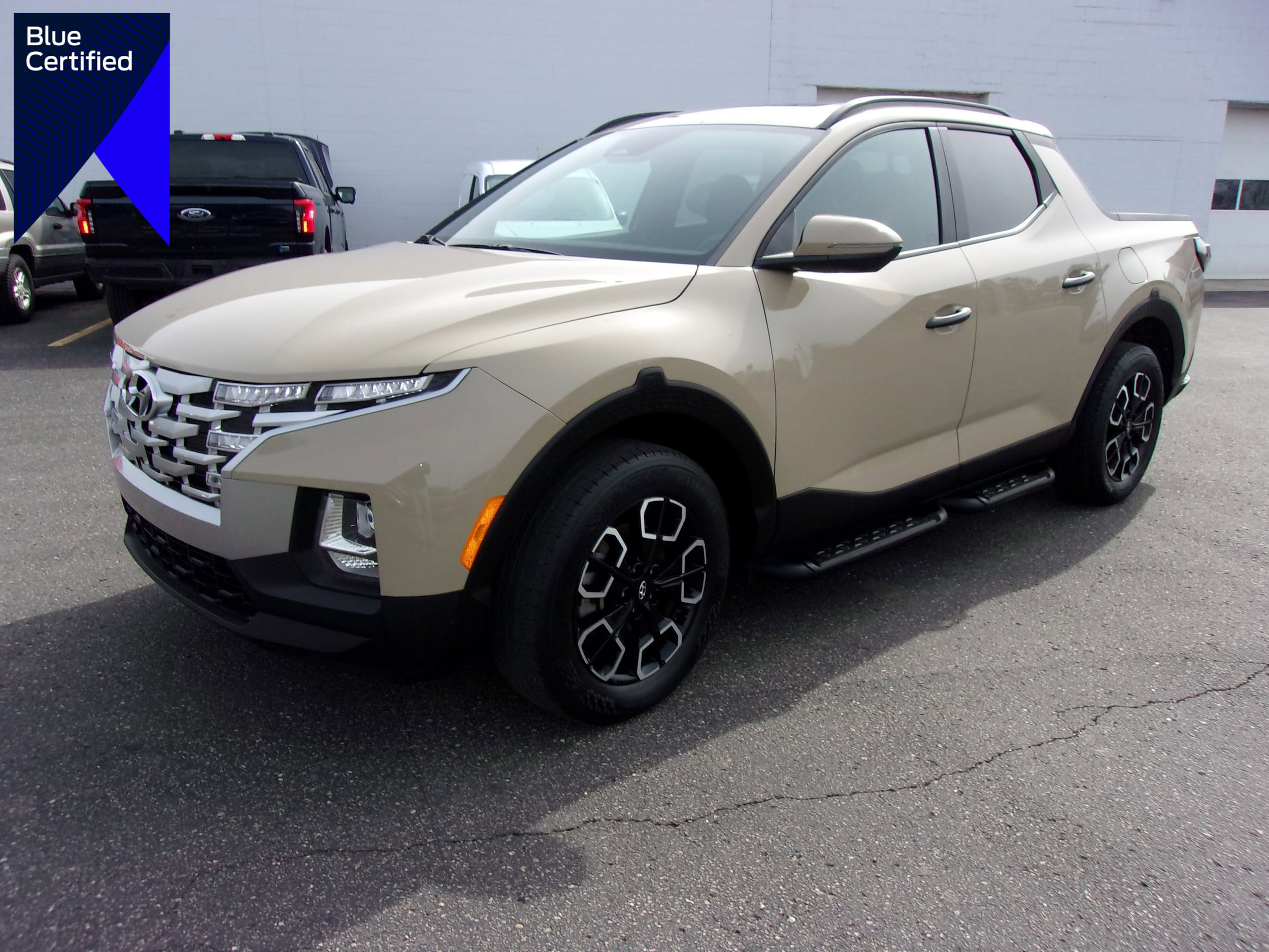 Used 2023 Hyundai Santa Cruz SEL w/ Activity Package