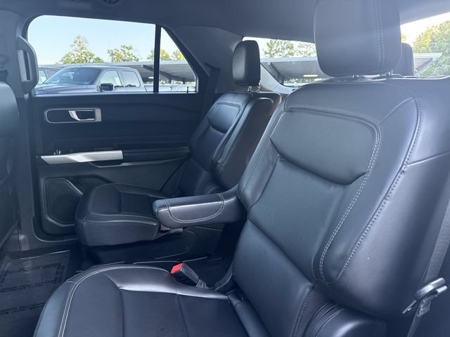 Certified 2021 Ford Explorer XLT w/ Equipment Group 202A AWD/4WD image 22