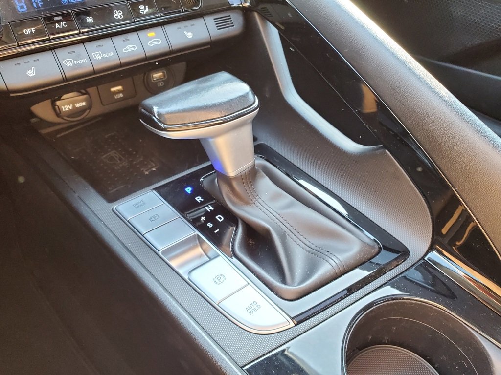 Used 2022 Hyundai Elantra SEL w/ Convenience + Premium Package image 28