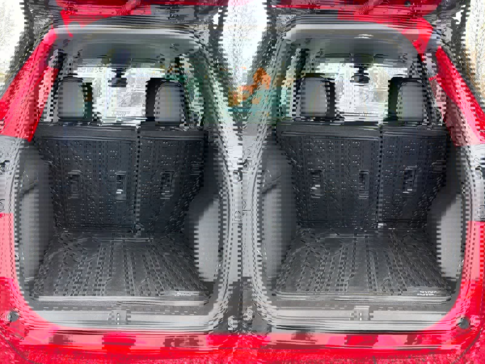 Used 2023 Chevrolet Equinox Premier w/ LPO, Floor Liner Package image 34