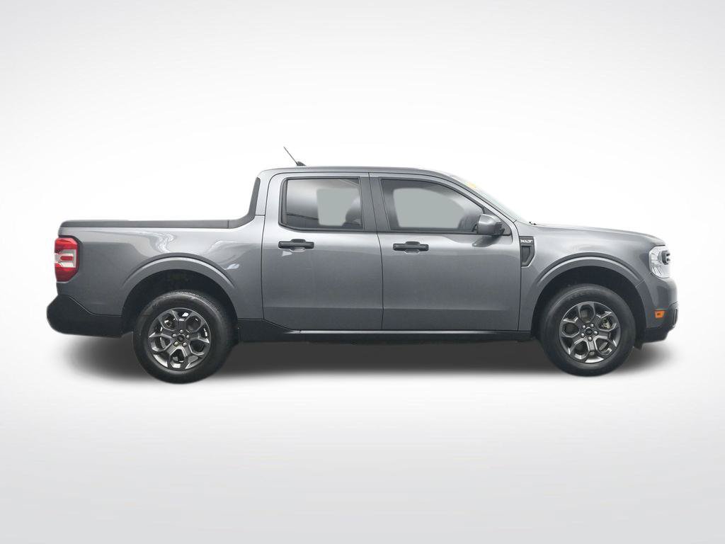 Certified 2023 Ford Maverick XLT w/ XLT Luxury Package FWD image 4