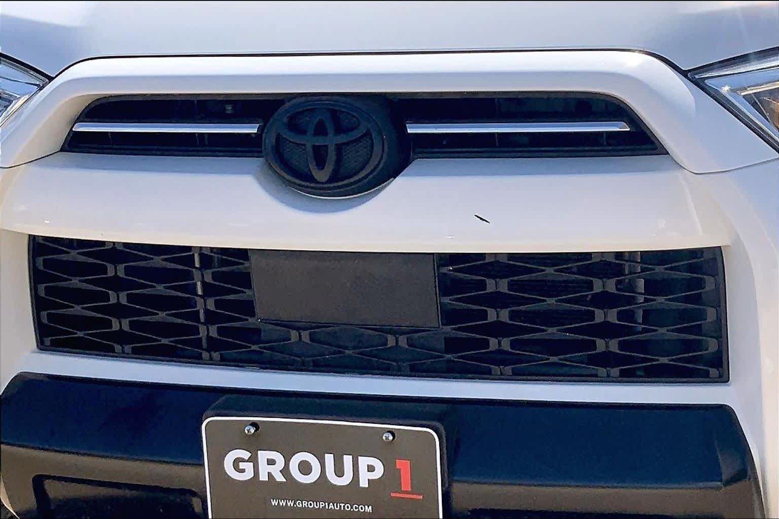 Used 2021 Toyota 4Runner Venture AWD/4WD image 30