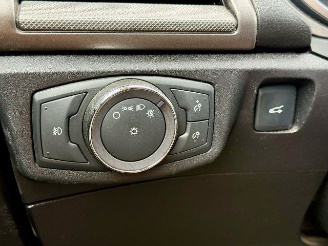 Certified 2019 Ford Fusion SE w/ Equipment Group 151A FWD image 20