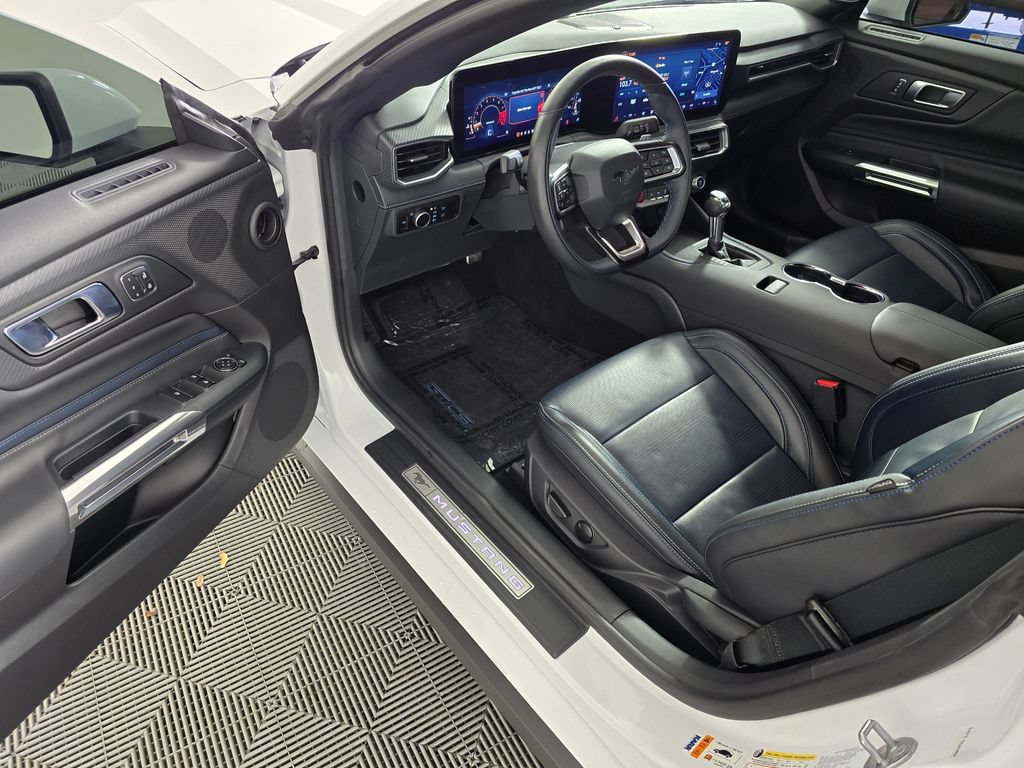 Certified 2025 Ford Mustang GT Premium RWD image 15