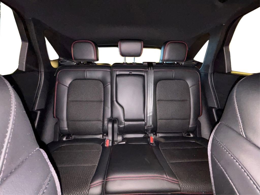 Certified 2025 Ford Escape ST-Line image 22
