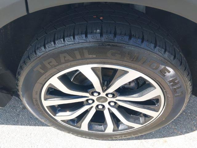 Certified 2023 Ford Explorer ST AWD/4WD image 13