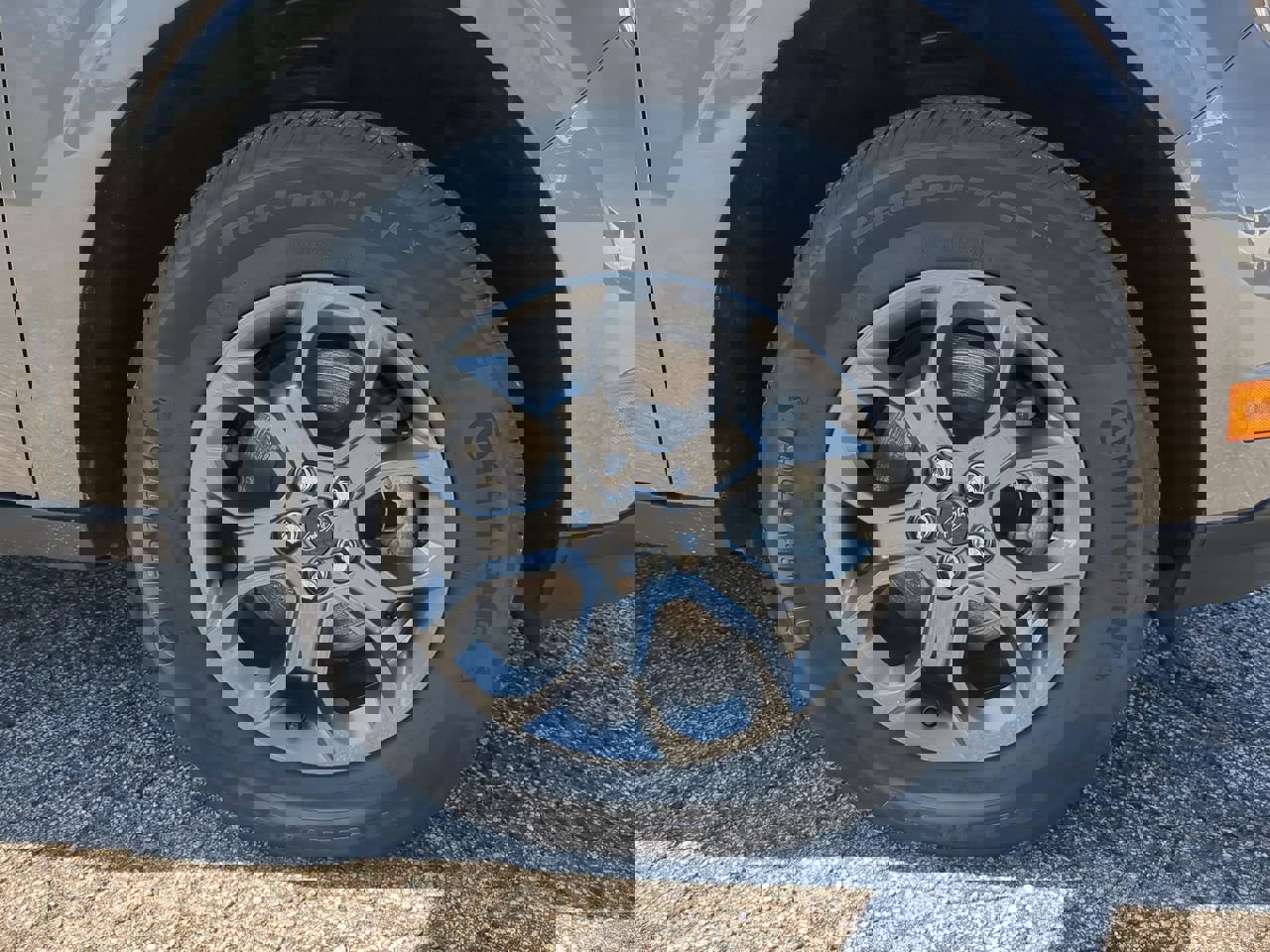 Certified 2024 Ford Maverick XLT w/ XLT Luxury Package image 9