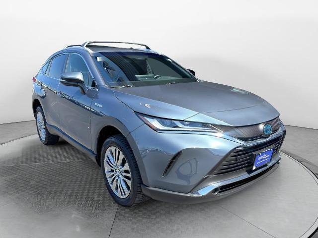 Used 2021 Toyota Venza XLE w/ Softex Package