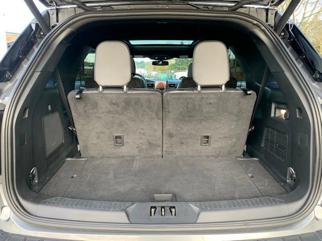 Certified 2024 Ford Explorer ST w/ Equipment Group 401A image 8