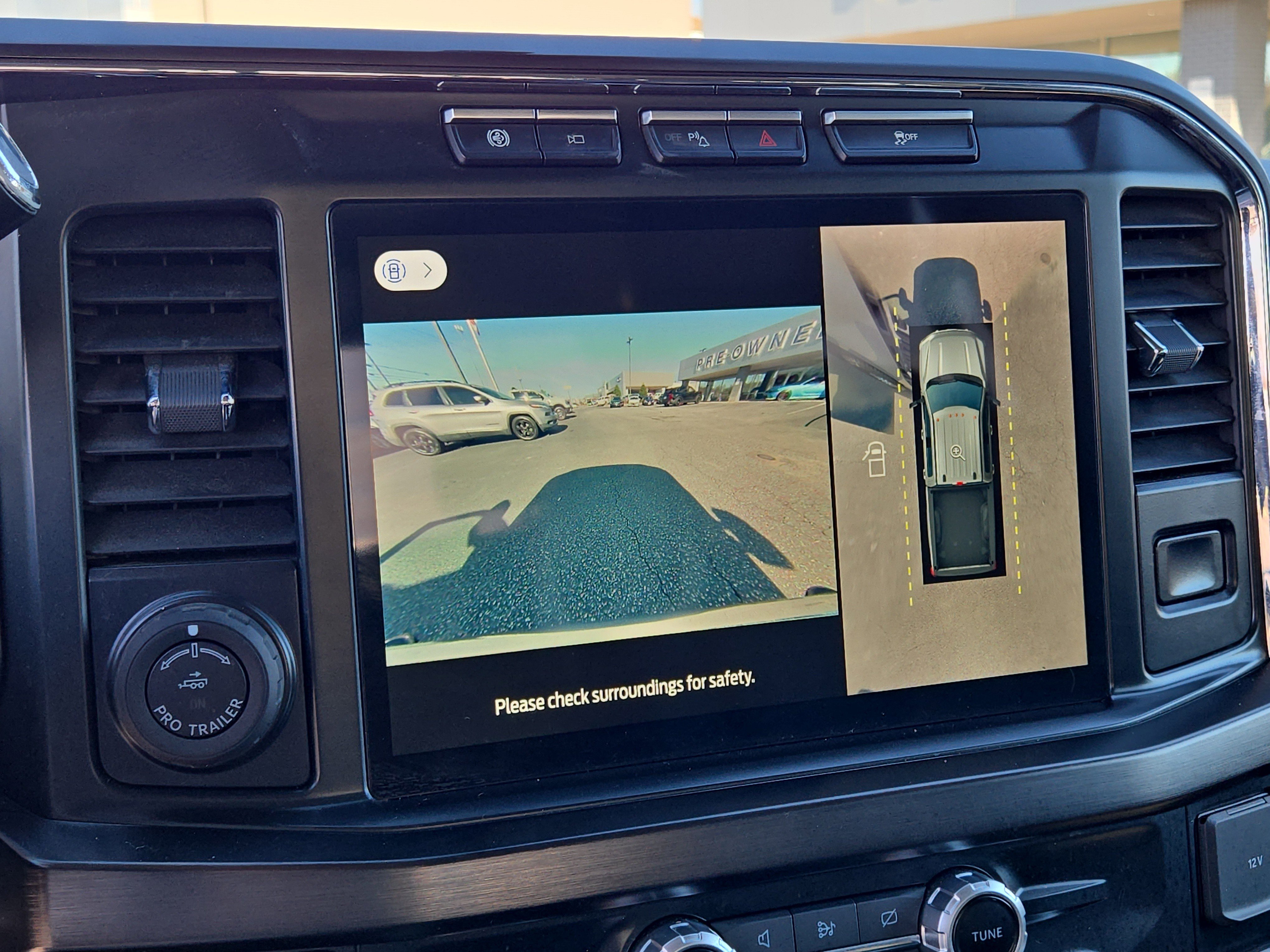 Certified 2023 Ford F250 Lariat w/ Lariat Ultimate Package image 28