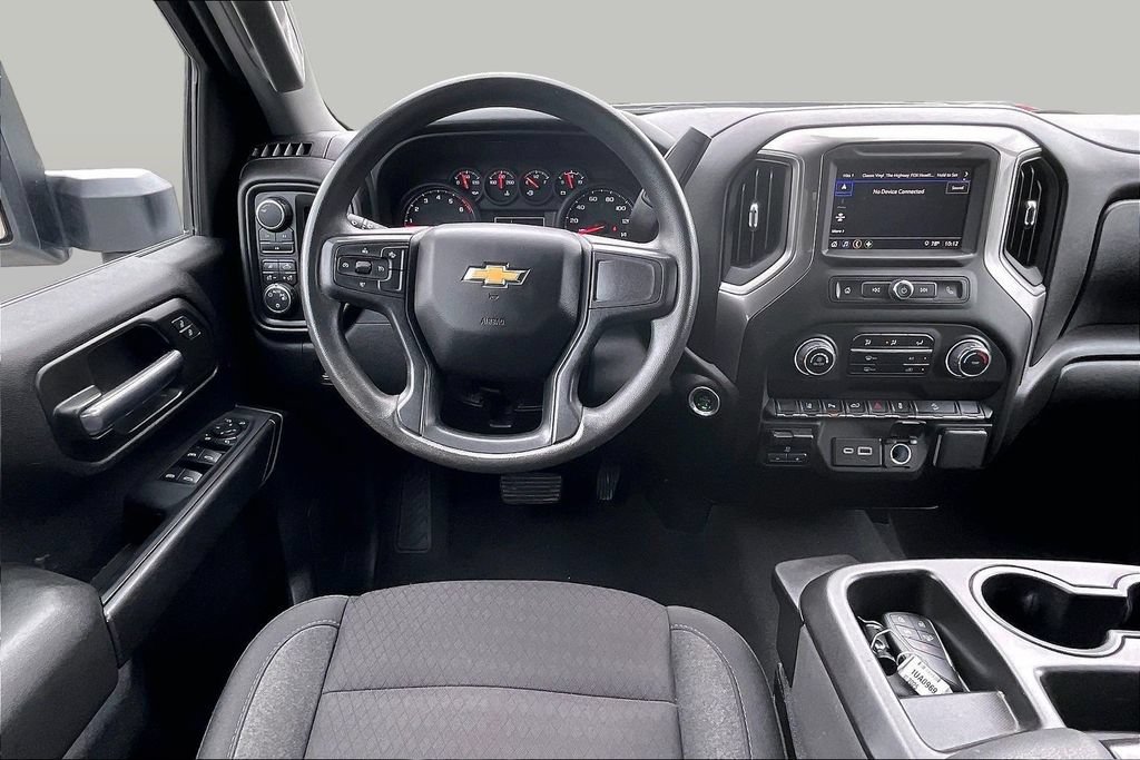 Used 2025 Chevrolet Silverado 2500 Custom w/ Custom Value Package AWD/4WD image 5