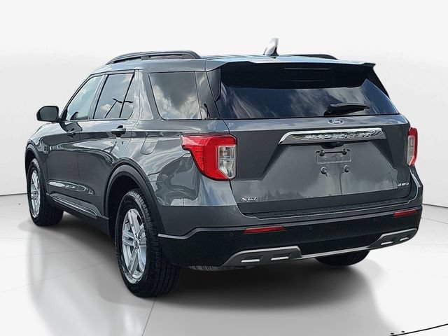 Certified 2023 Ford Explorer XLT w/ Equipment Group 202A AWD/4WD image 6