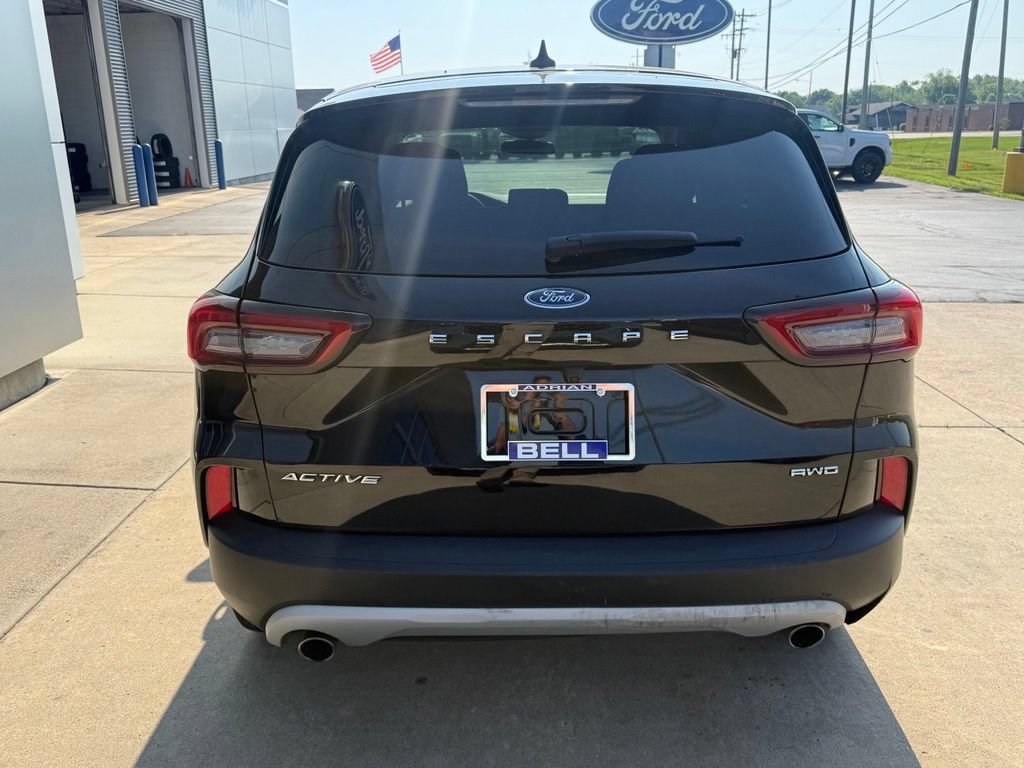 Certified 2023 Ford Escape Active AWD/4WD image 7