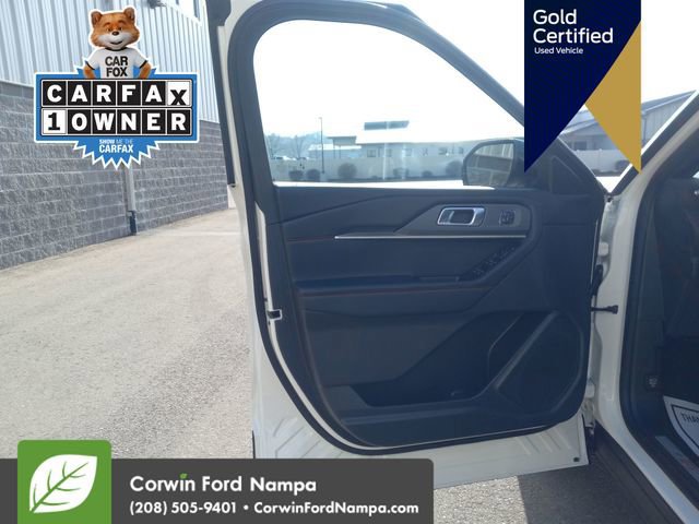 Certified 2025 Ford Explorer ST-Line w/ Premium Package image 12