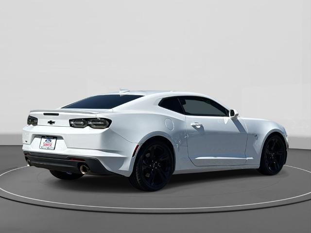 Used 2023 Chevrolet Camaro LT w/ RS Package image 4