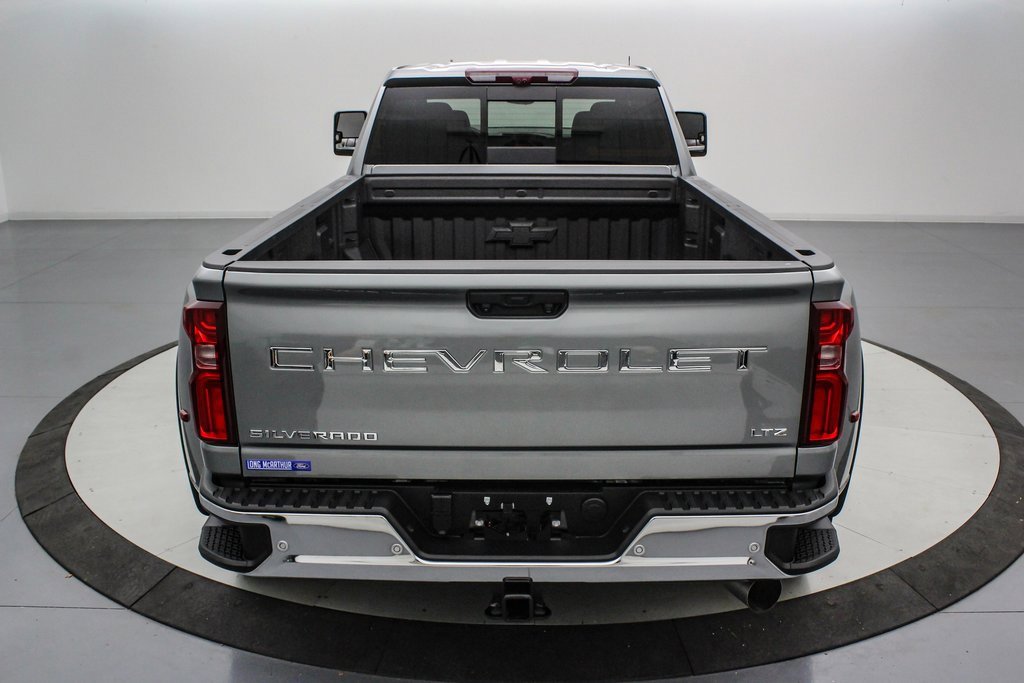 Used 2025 Chevrolet Silverado 3500 LTZ w/ LTZ Plus Package image 5