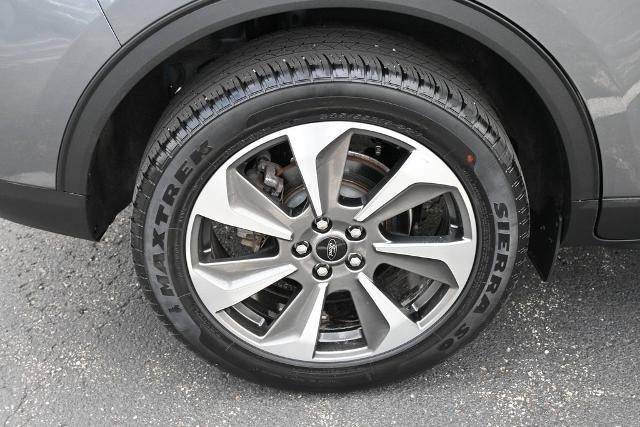 Certified 2024 Ford Escape Platinum AWD/4WD image 16