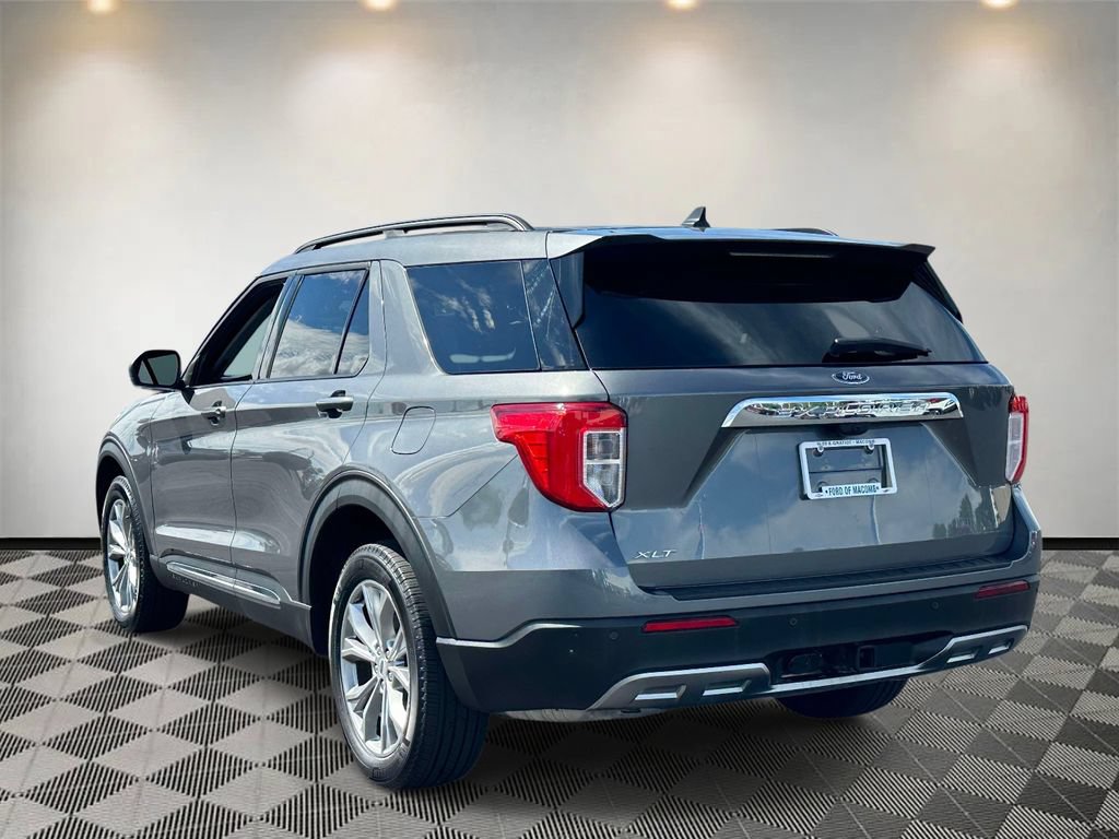 Certified 2023 Ford Explorer XLT w/ Equipment Group 202A AWD/4WD image 5