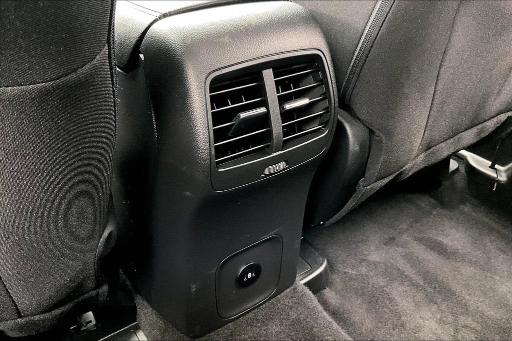 Certified 2024 Ford Escape Active w/ Cold Weather Package FWD image 32