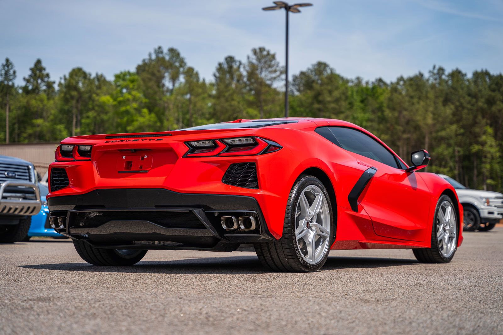 Used 2025 Chevrolet Corvette Stingray Coupe w/ 1LT image 7
