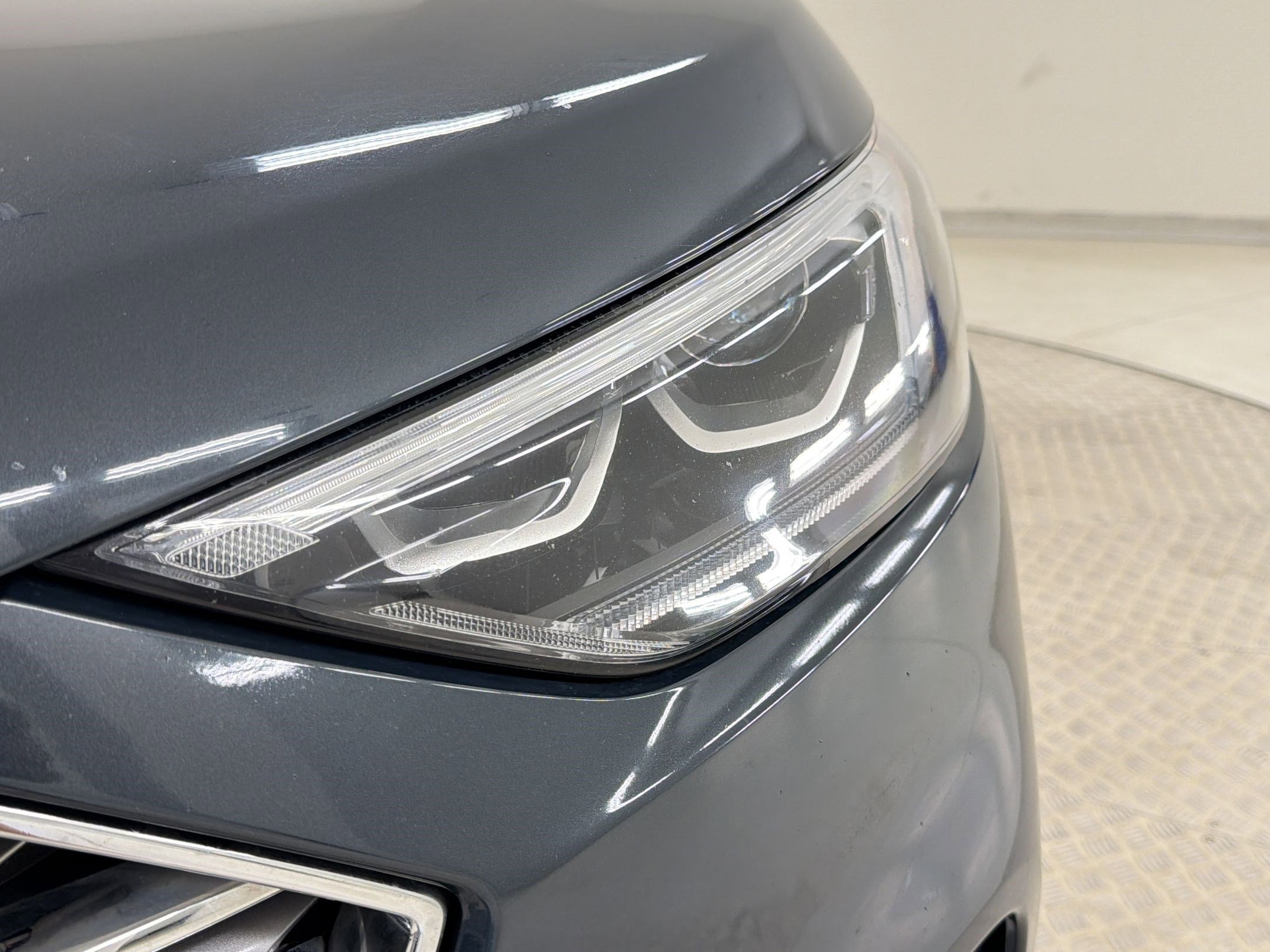 Certified 2019 Ford Edge Titanium w/ Equipment Group 301A FWD image 11