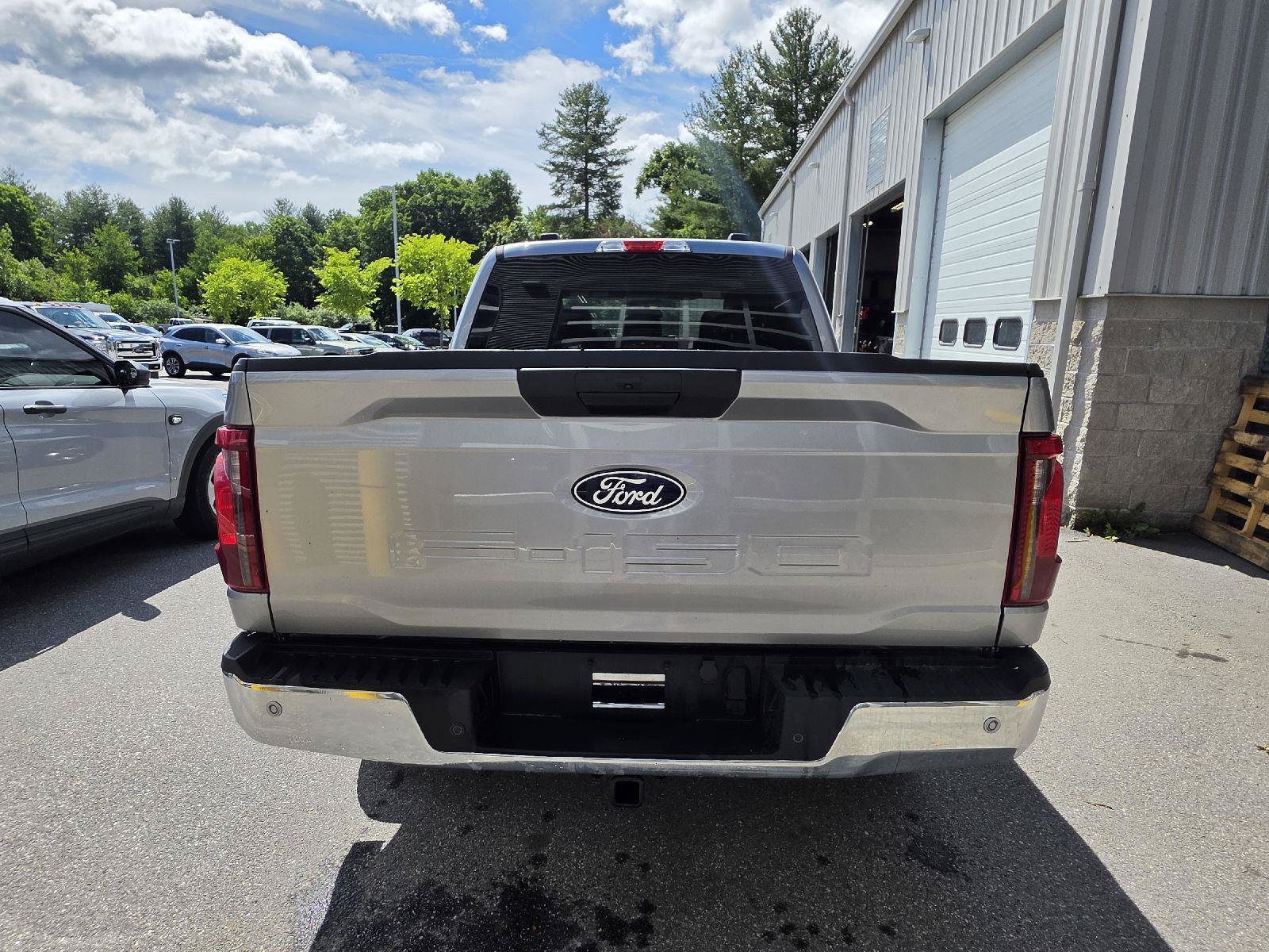 Certified 2025 Ford F150 XLT w/ Equipment Group 301A Standard AWD/4WD image 4